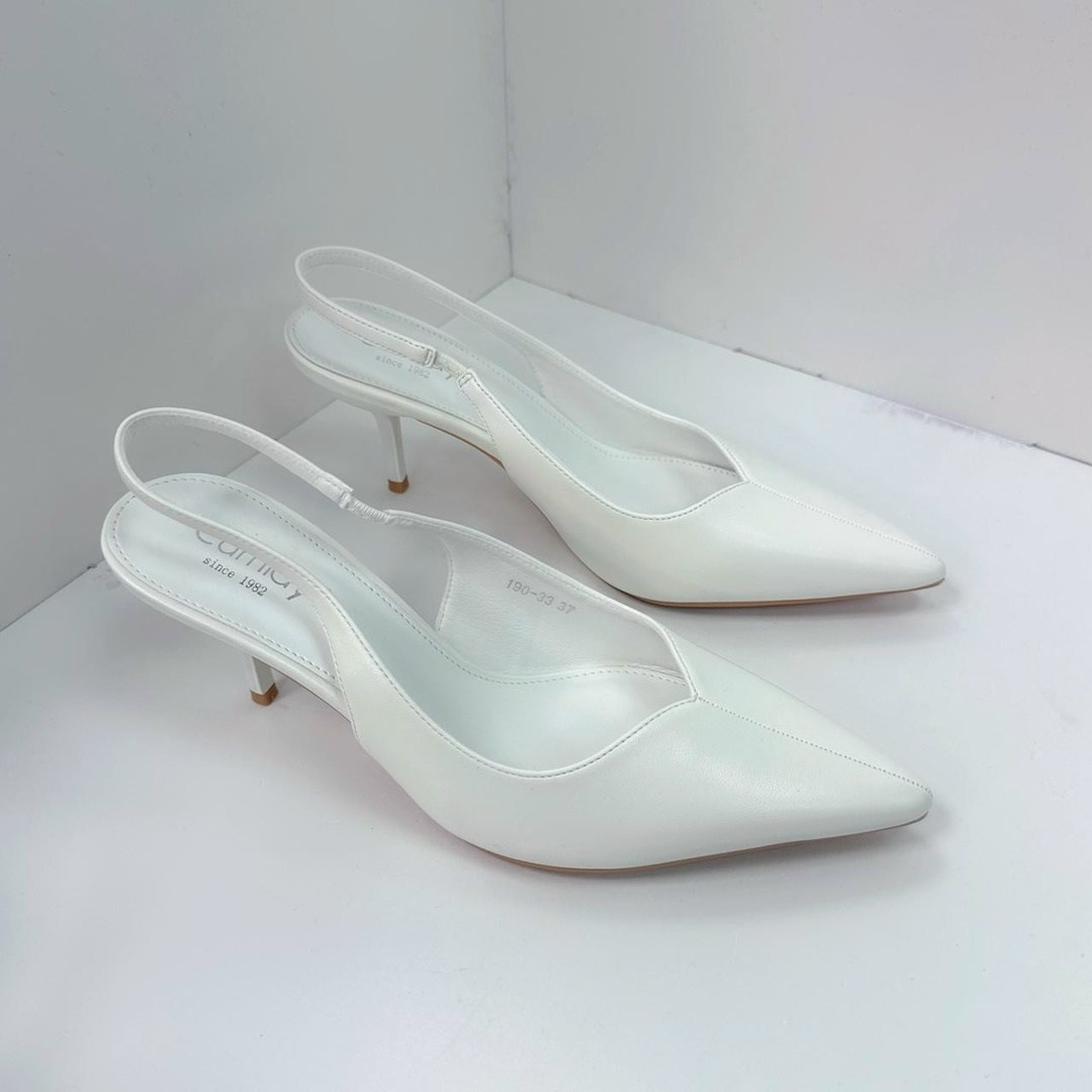 ,туфли лакированные,туфли miu miu,женские туфли лодочки,черные туфли