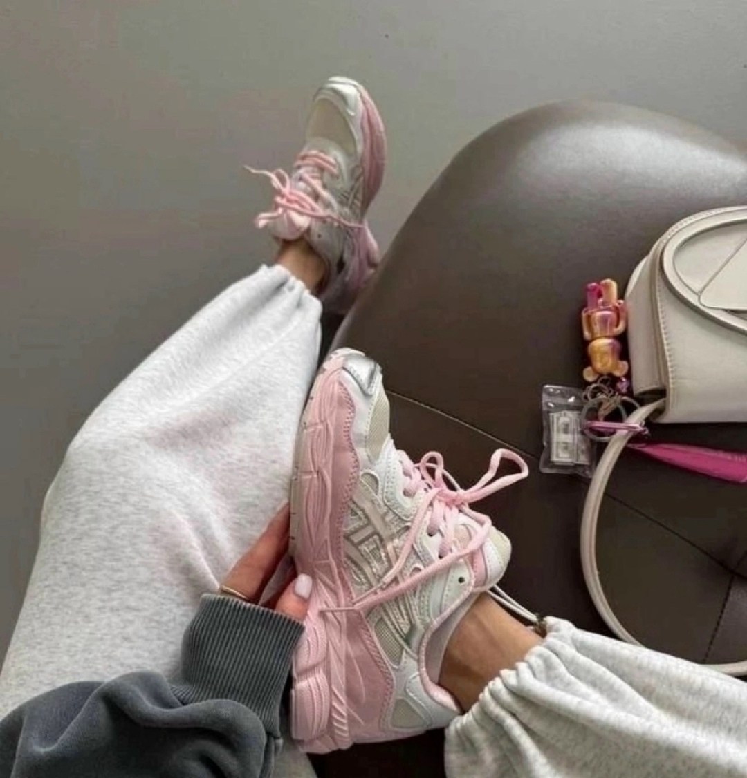 кроссовки женские asics,женские кроссовки,кроссовки весенние женские,кроссовки gel nyc asics,розовые кроссовки