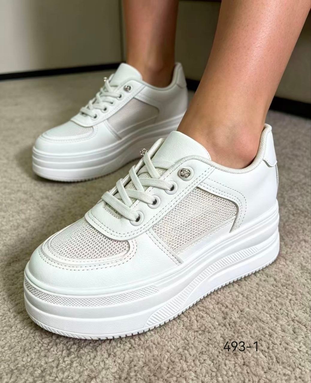 кроссовки найк женские белые на платформе,женские кроссовки,кроссовки на платформе женские,кроссовки светлые женские белые с высокой подошвой,белые кроссовки с высокой подошвой