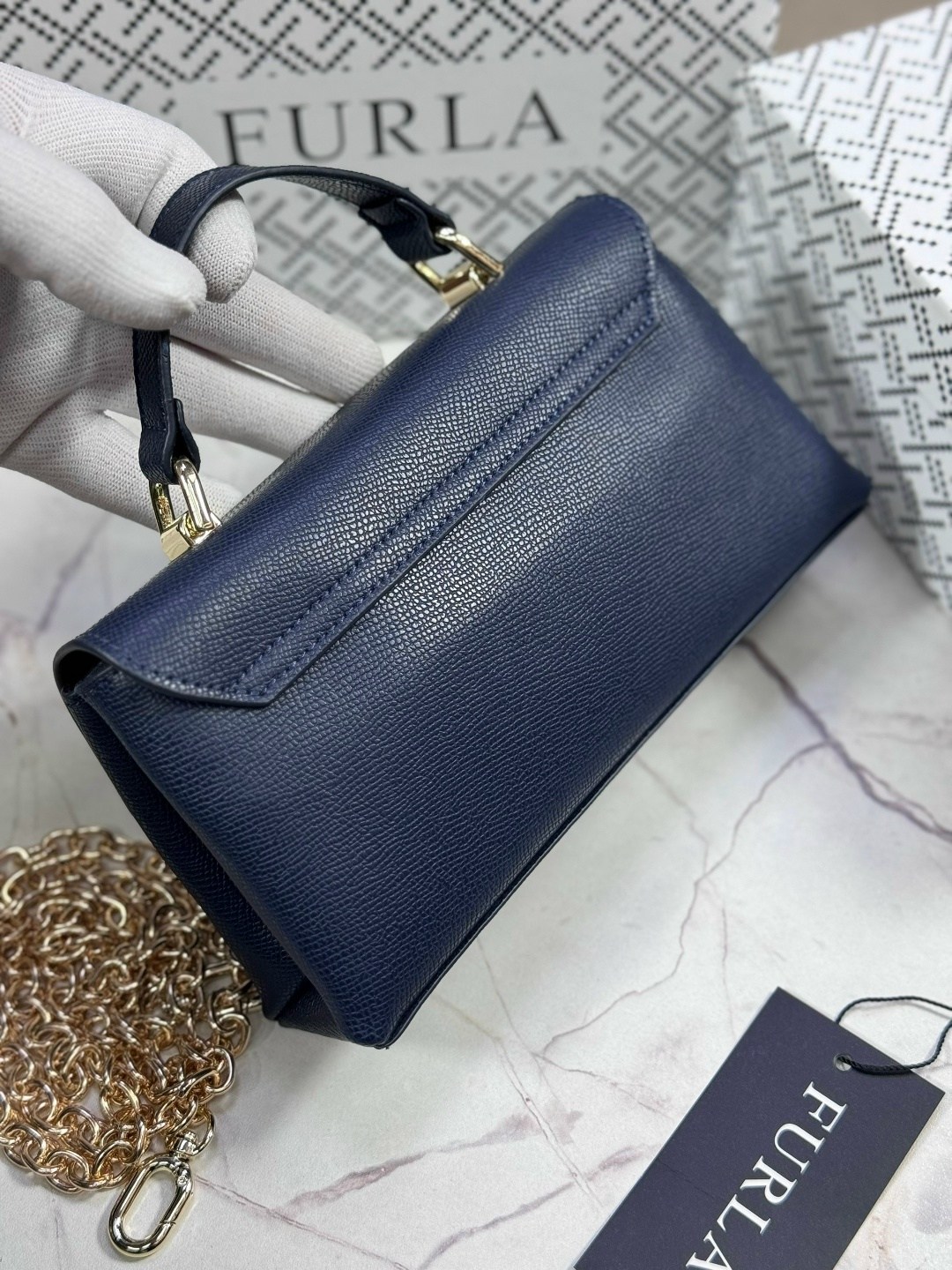 женская сумка furla,сумка furla,сумки фурла,женская сумка на плечо furla из натуральной кожи,брендовые сумочки