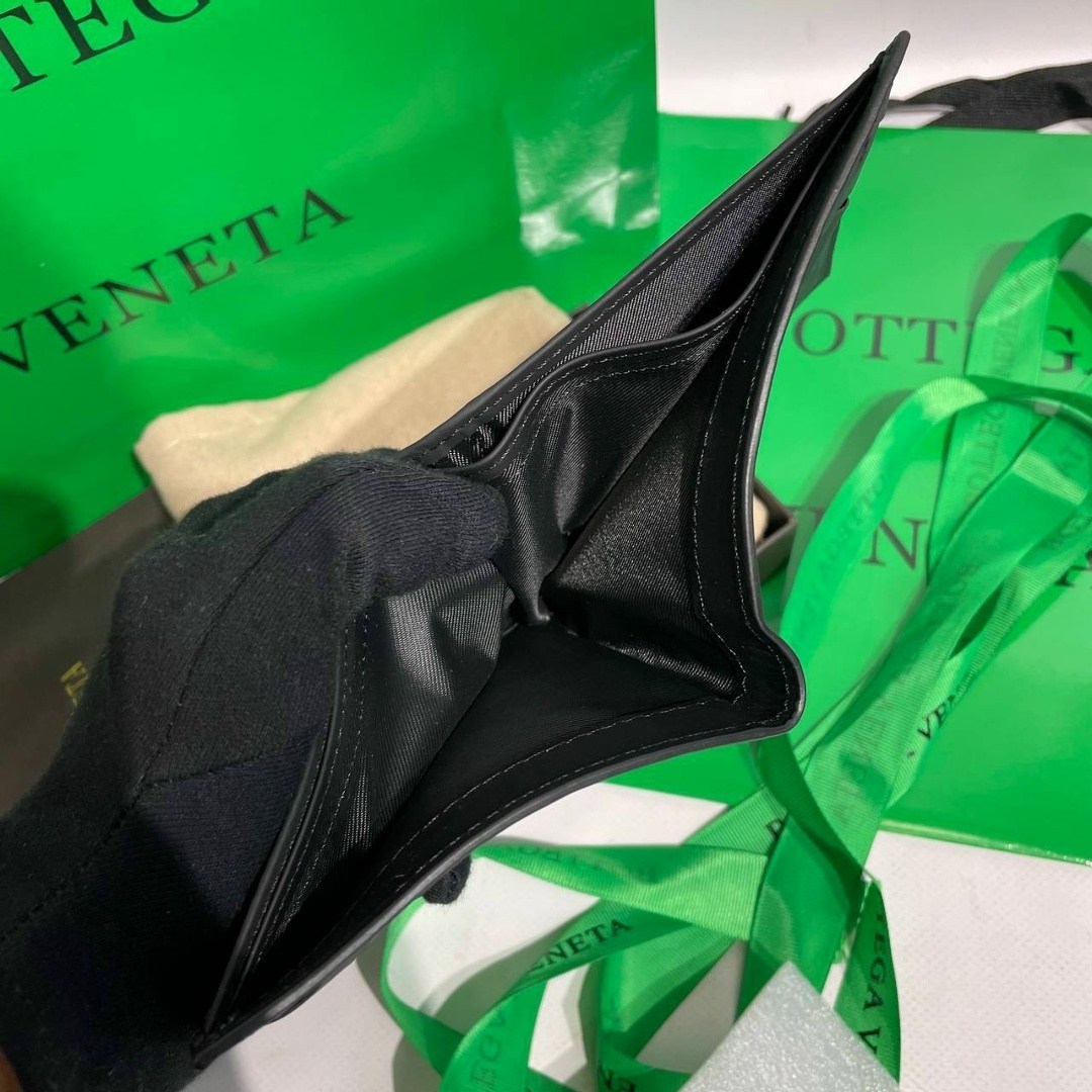bottega veneta кошелек,мужской кошелек bottega veneta,обложка на паспорт bottega veneta,bottega veneta бумажник,портмоне bottega veneta