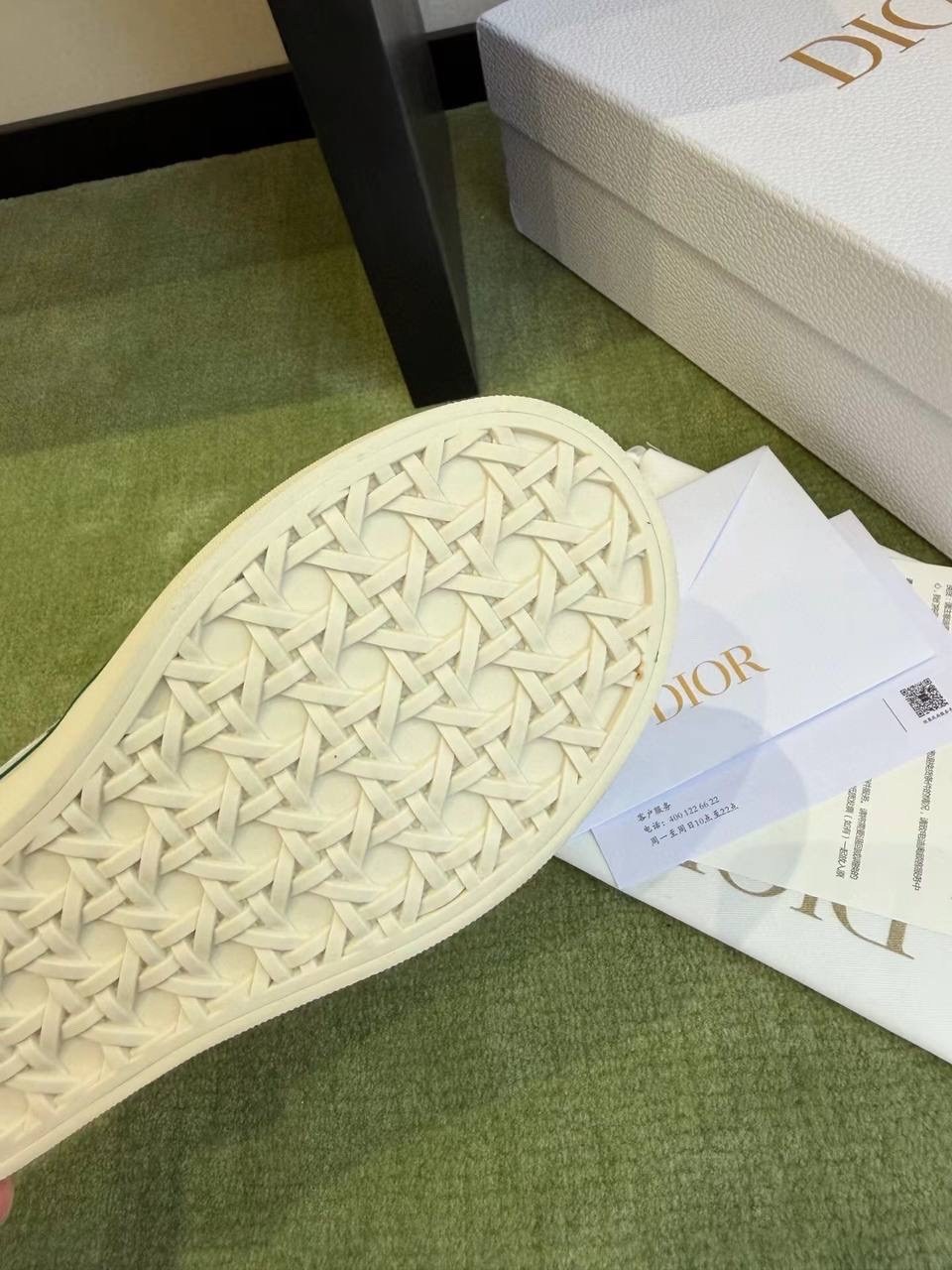 ,кеды dior,кроссовки женские gucci,женские кроссовки,спортивная