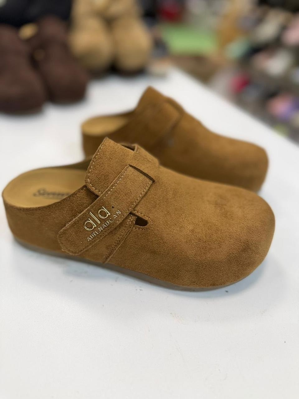 ,мюли женские,женская ,модные шлепанцы,шлепанцы женские