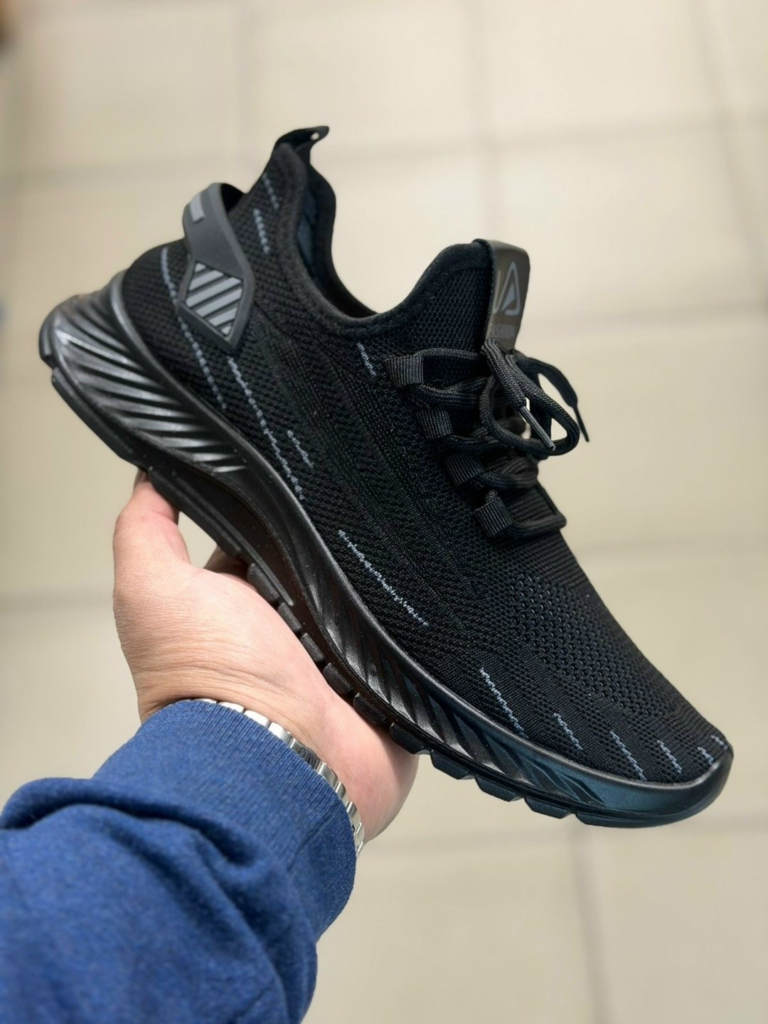 мужские кроссовки,кроссовки,кроссовка мужской,мужская  кроссовки,повседневные кроссовки