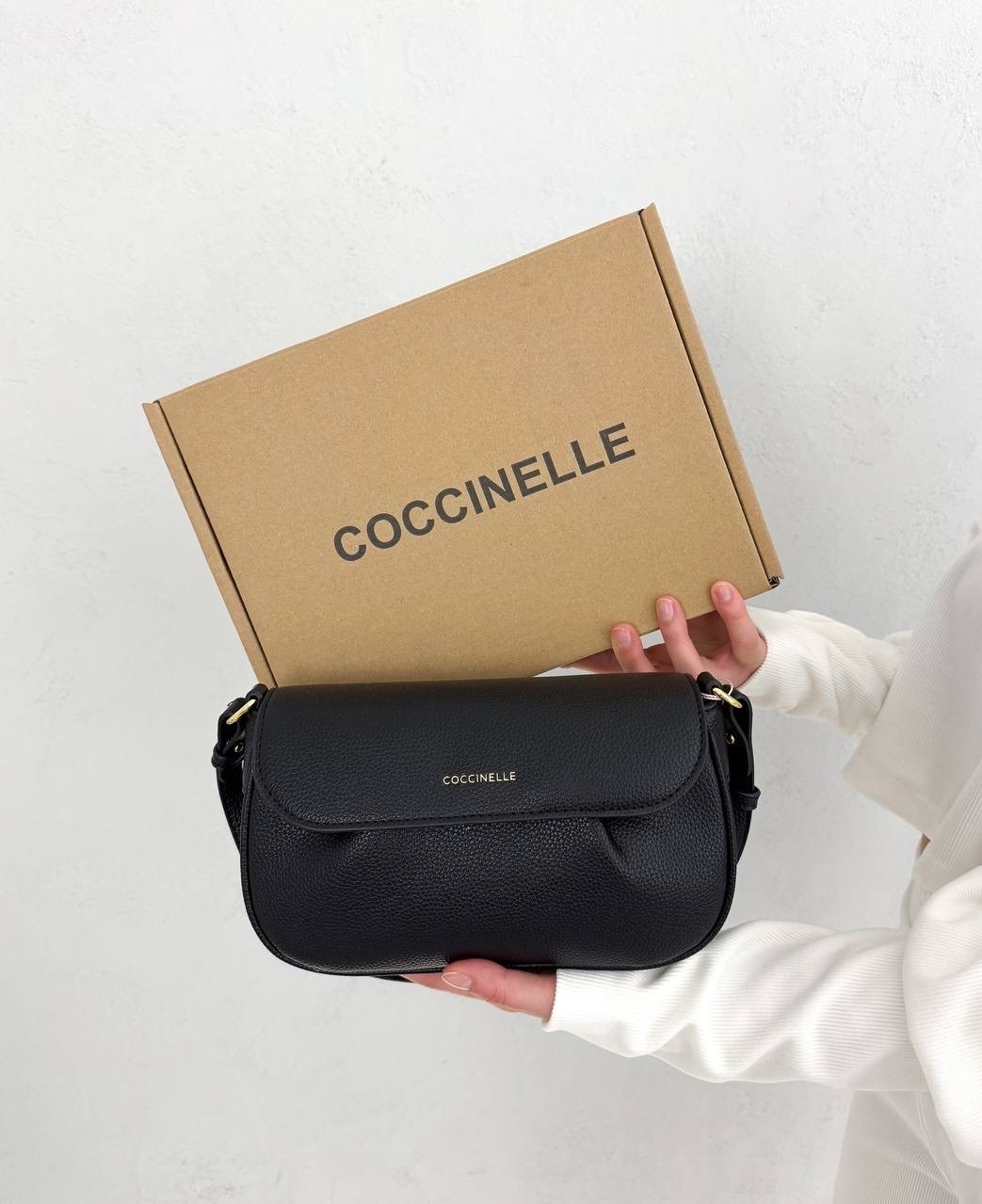 сумка coccinelle,сумка женская coccinelle,coccinelle сумка-тоут merveille черный,coccinelle маленькая сумка через плечо gleen черный,сумка coccinelle на плечо