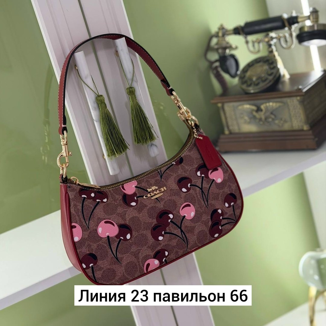 сумка женская coach,сумка coach,coach teri shoulder bag with cherry print cr290,женская сумка,сумка coach розовая