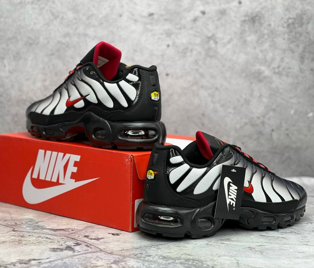 кроссовки nike air max tn plus,кроссовки найк air max plus tn,кроссовки найк air max tn plus летние дышащие,кроссовки мужские nike air max tn plus,кроссовки nike tn plus