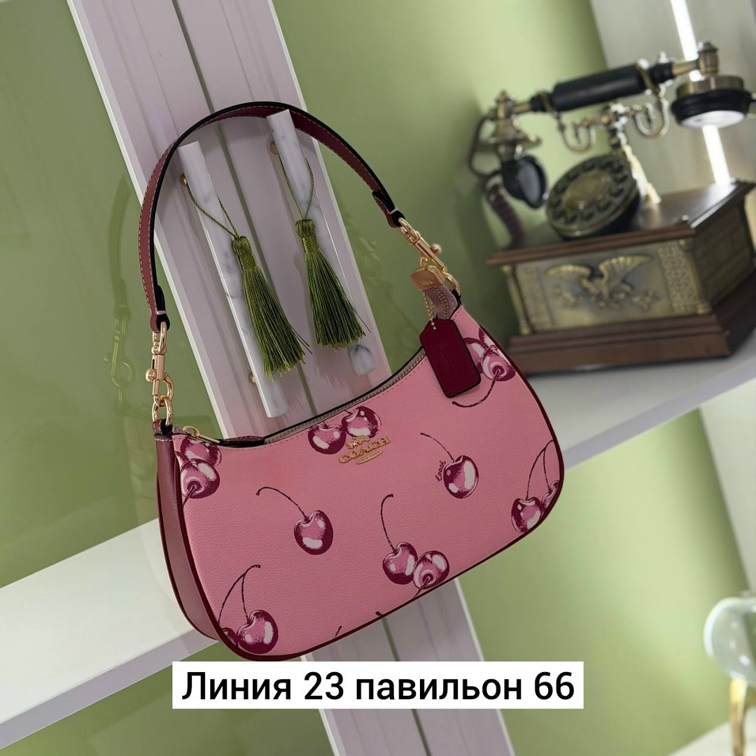 сумка женская coach,сумка coach,coach teri shoulder bag with cherry print cr290,женская сумка,сумка coach розовая
