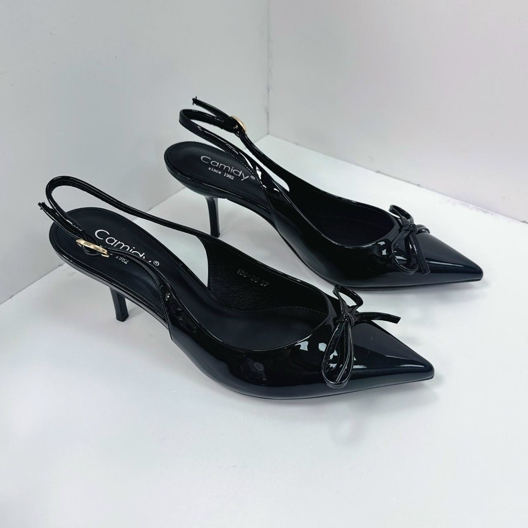 ,туфли лакированные,туфли miu miu,женские туфли лодочки,черные туфли