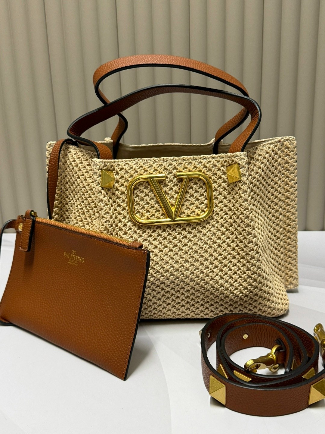 сумка,валентино сумка,сумки valentino,брендовая женская сумка,сумки женская