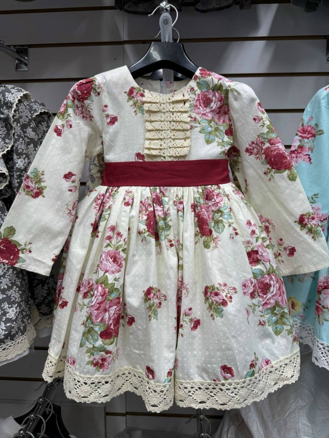 детские платья в винтажном стиле,детское платье в стиле винтаж,платье детское в винтажном стиле lapulyshka,платье для девочки винтажное,платье в прованском стиле детское