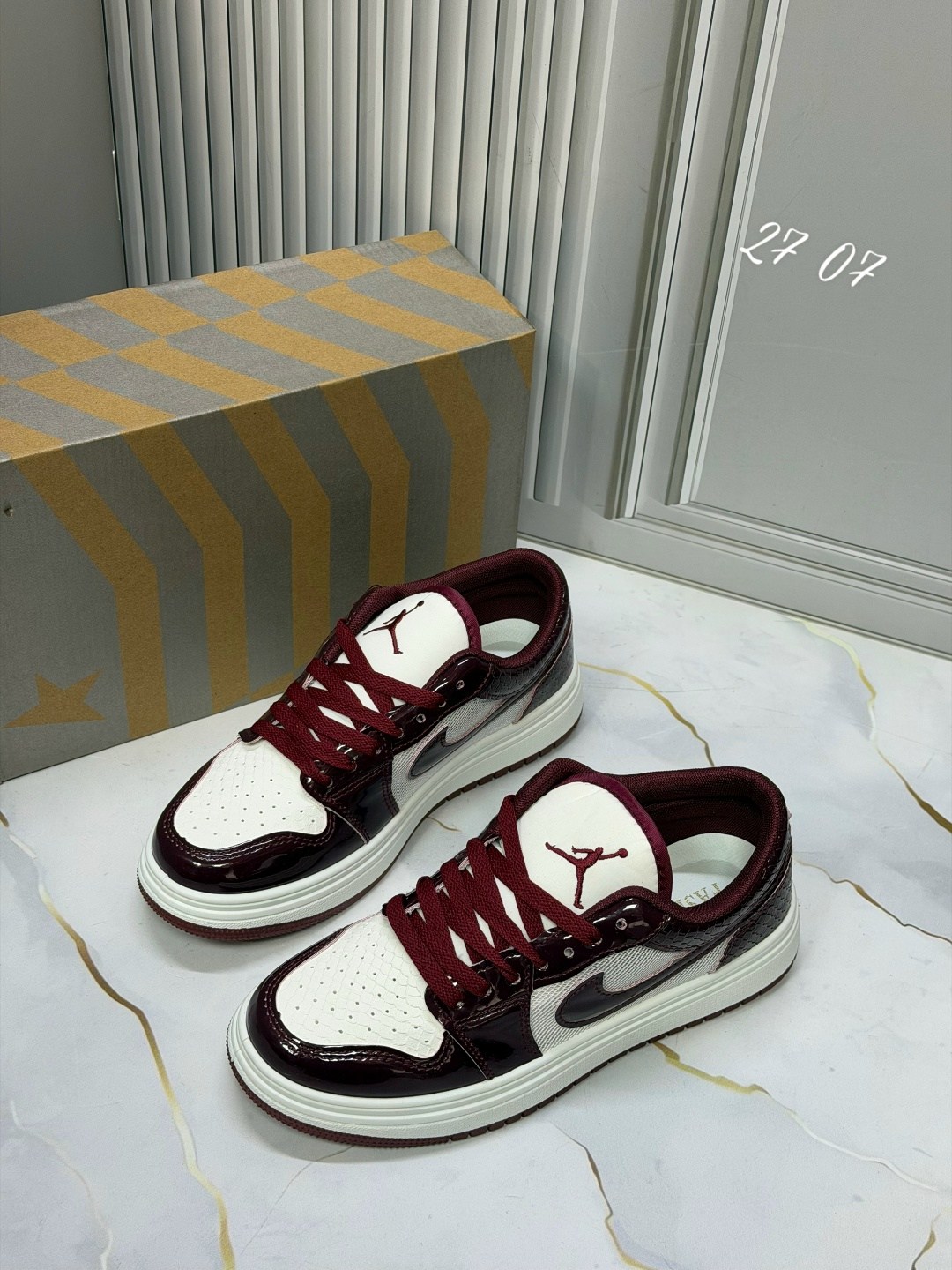 кроссовки nike air jordan 1 low,кроссовки nike air jordan 1 low лакированные,nike air jordan 1 low,кроссовки,кроссовки nike air jordan 1 low se