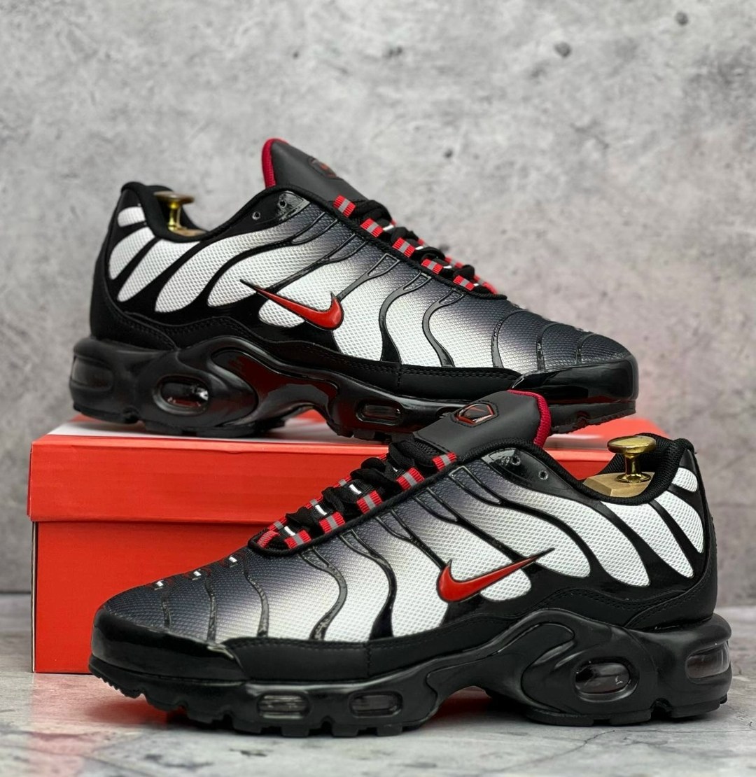 кроссовки nike air max tn plus,кроссовки найк air max plus tn,кроссовки найк air max tn plus летние дышащие,кроссовки мужские nike air max tn plus,кроссовки nike tn plus
