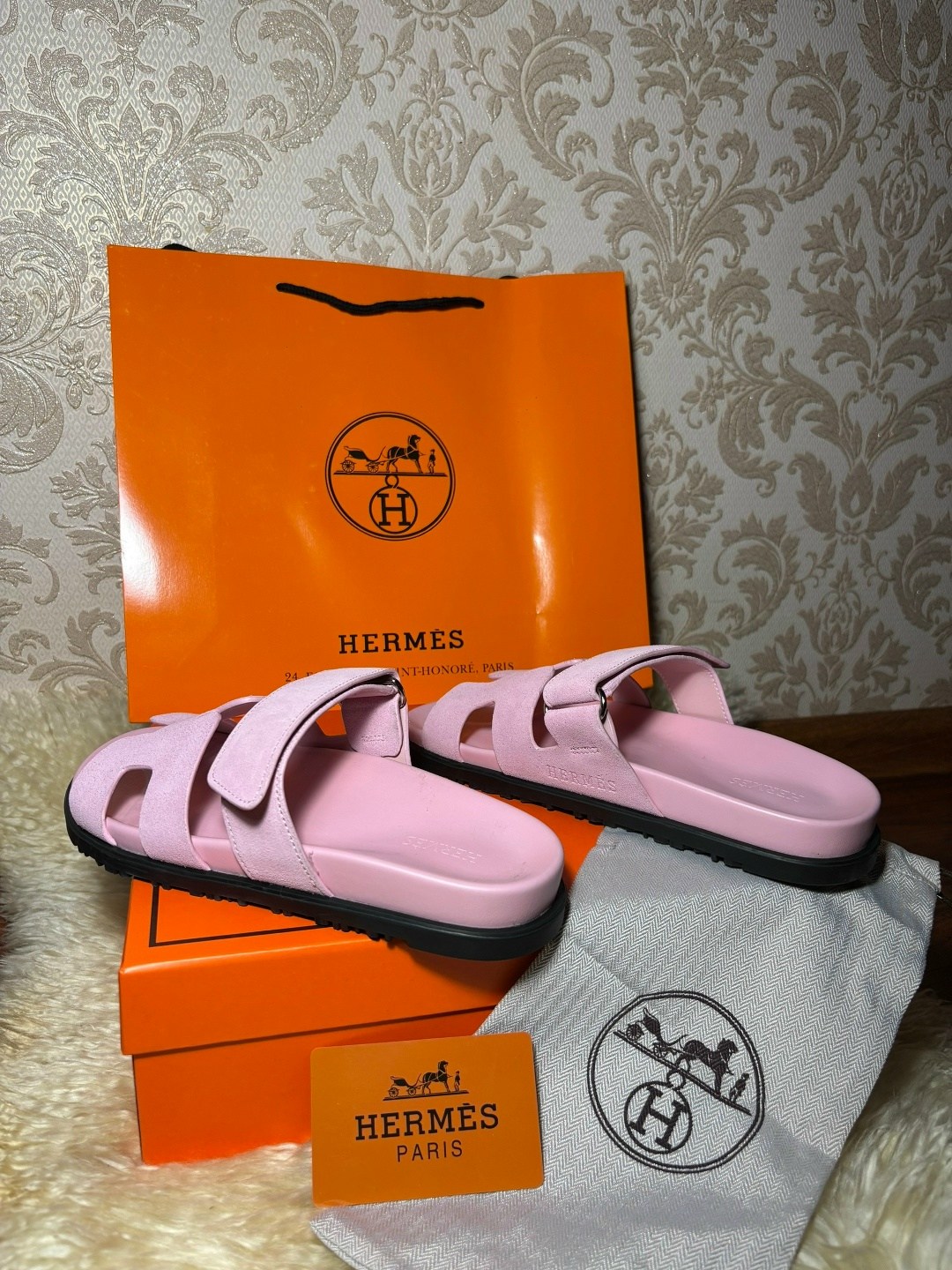 босоножки hermes,hermes шлепанцы,шлепки hermes женские,босоножки женские hermes,тапочки hermes