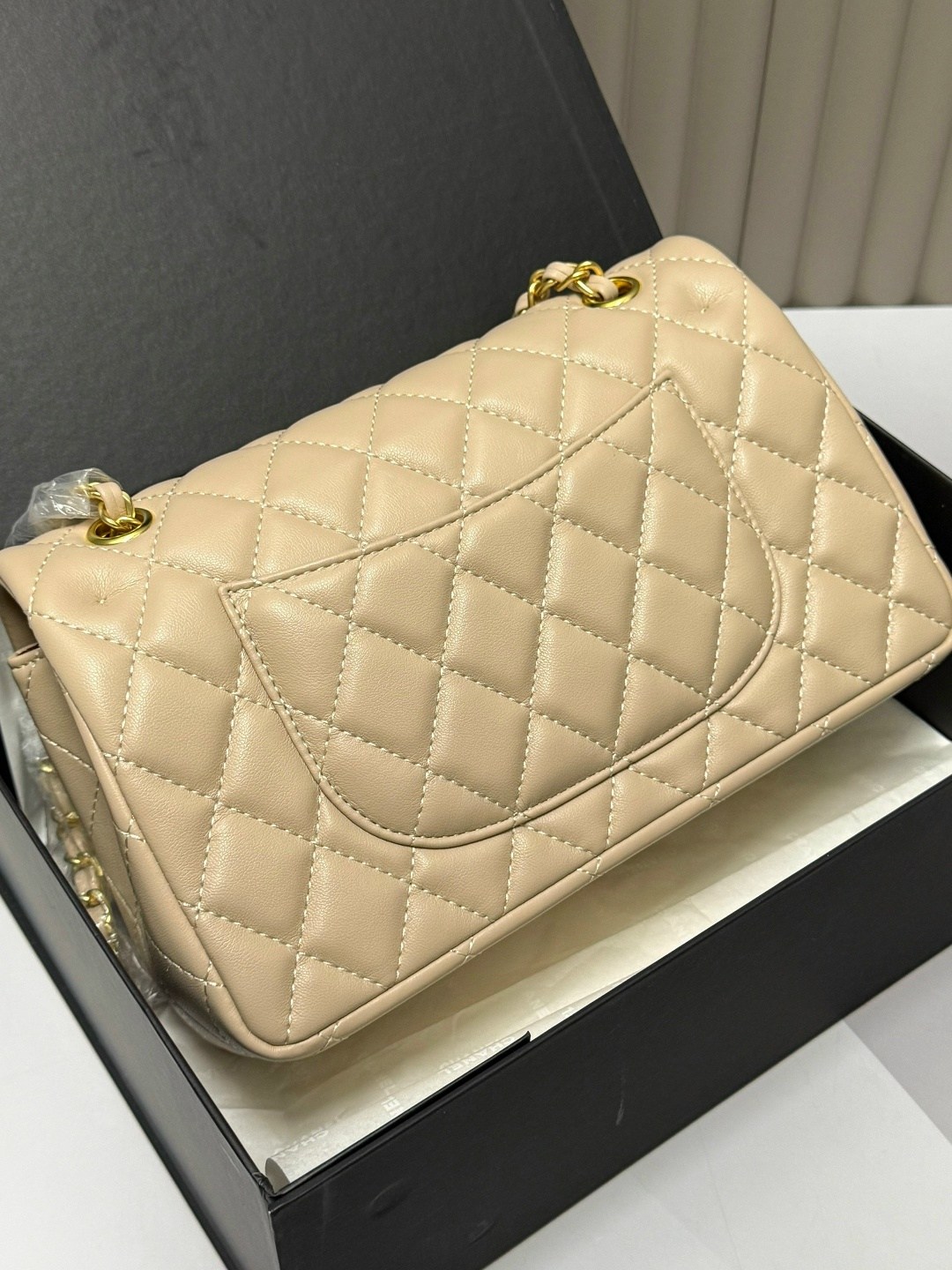 сумка chanel,женская сумка chanel,сумка шанель,сумка шанель реплика,сумки женские шанель копии