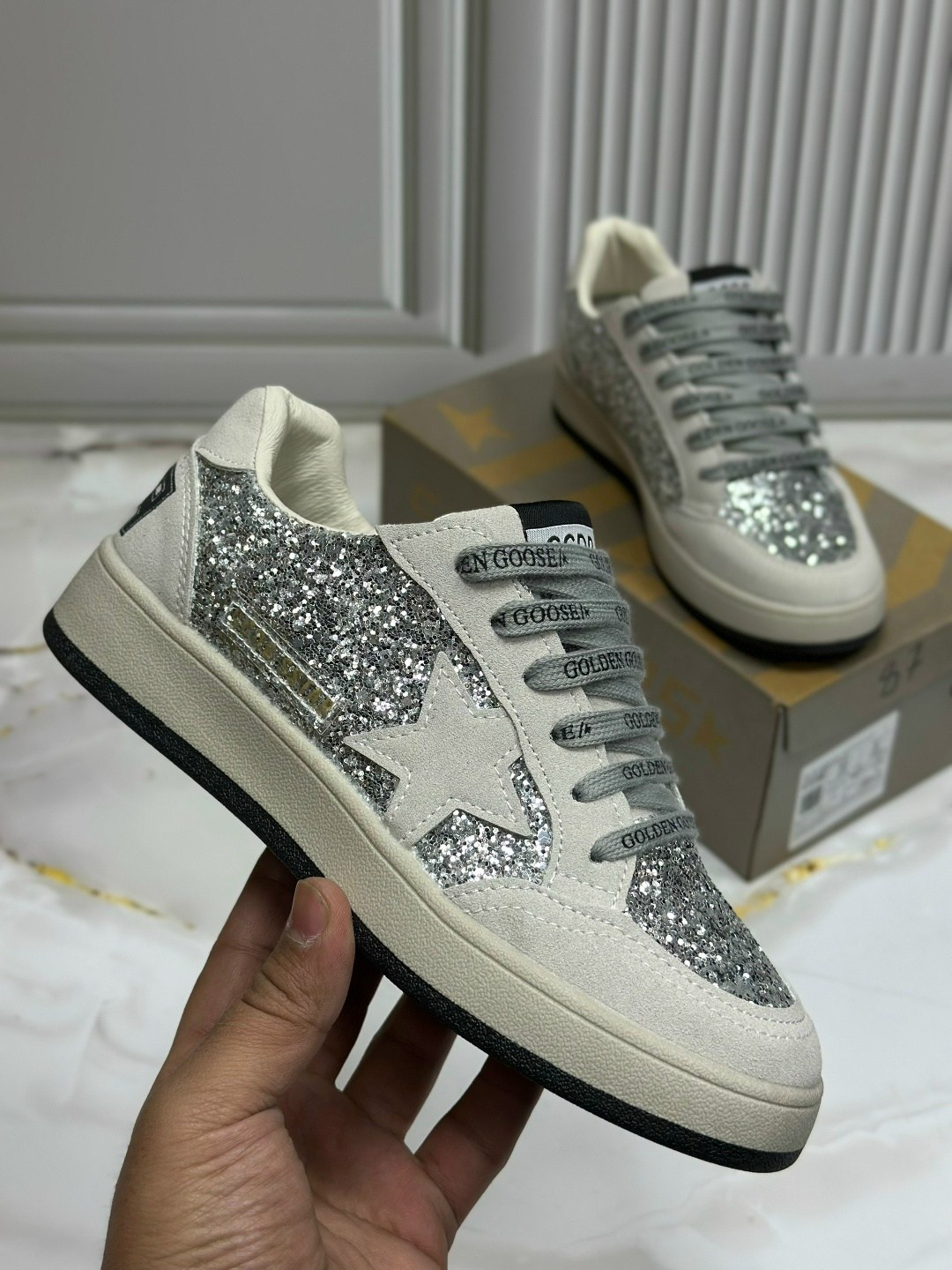 golden goose кеды v-star с блестками серебристый,golden goose кеды hi star с блестками белый,golden goose кеды блестящие,golden goose silver glitter hi star sneakers,golden goose silver glitter hi sta
