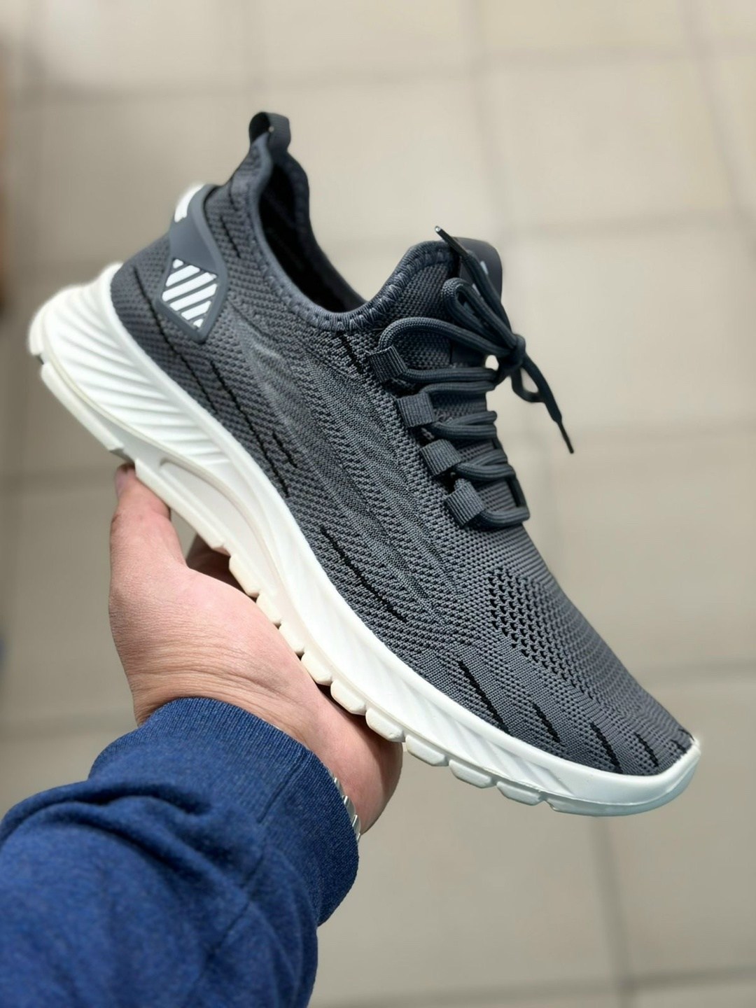 мужские кроссовки,кроссовки,кроссовка мужской,мужская  кроссовки,повседневные кроссовки