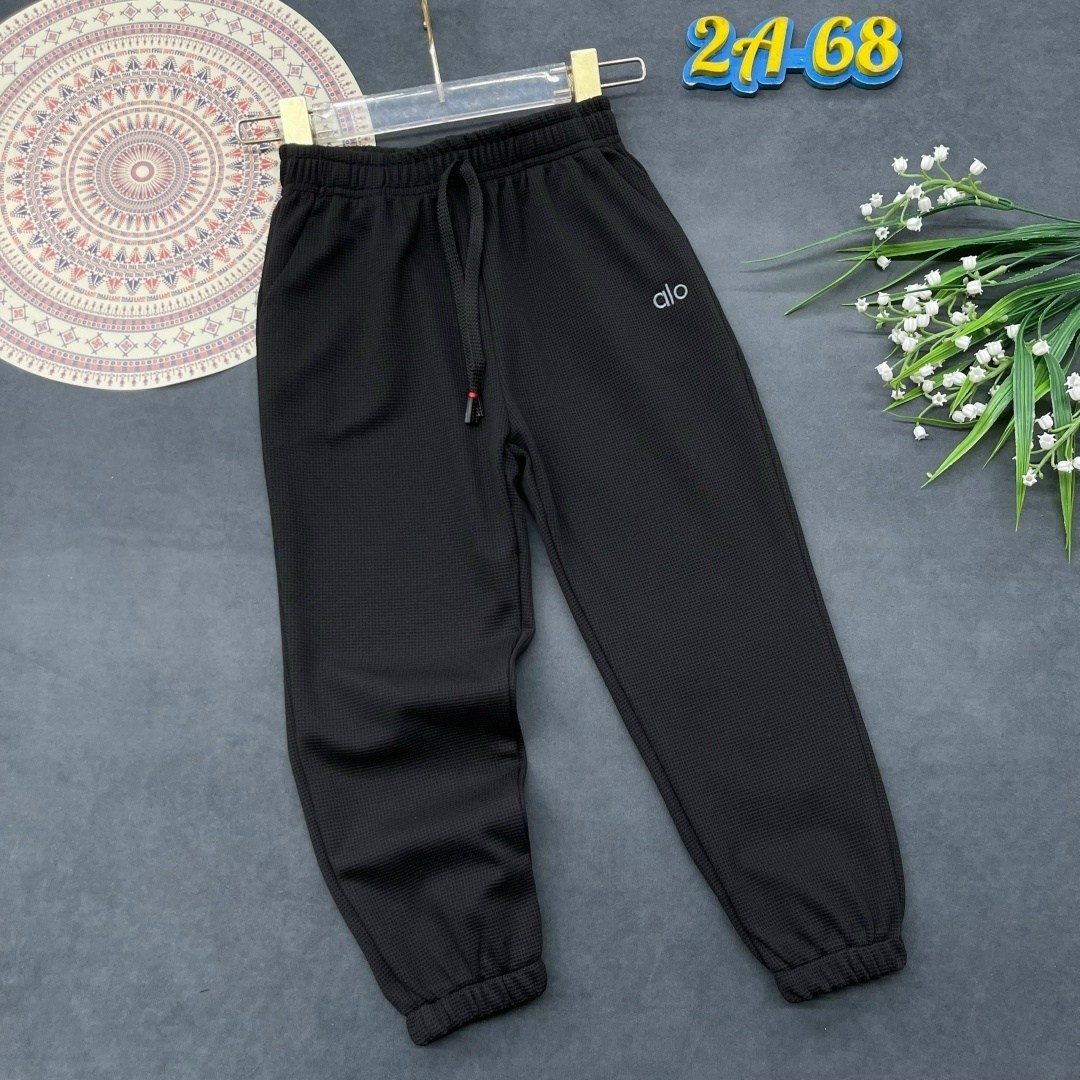 детские брюки,брюки спортивные,брюки для мальчика,спортивные брюки для мальчика,детские штаны