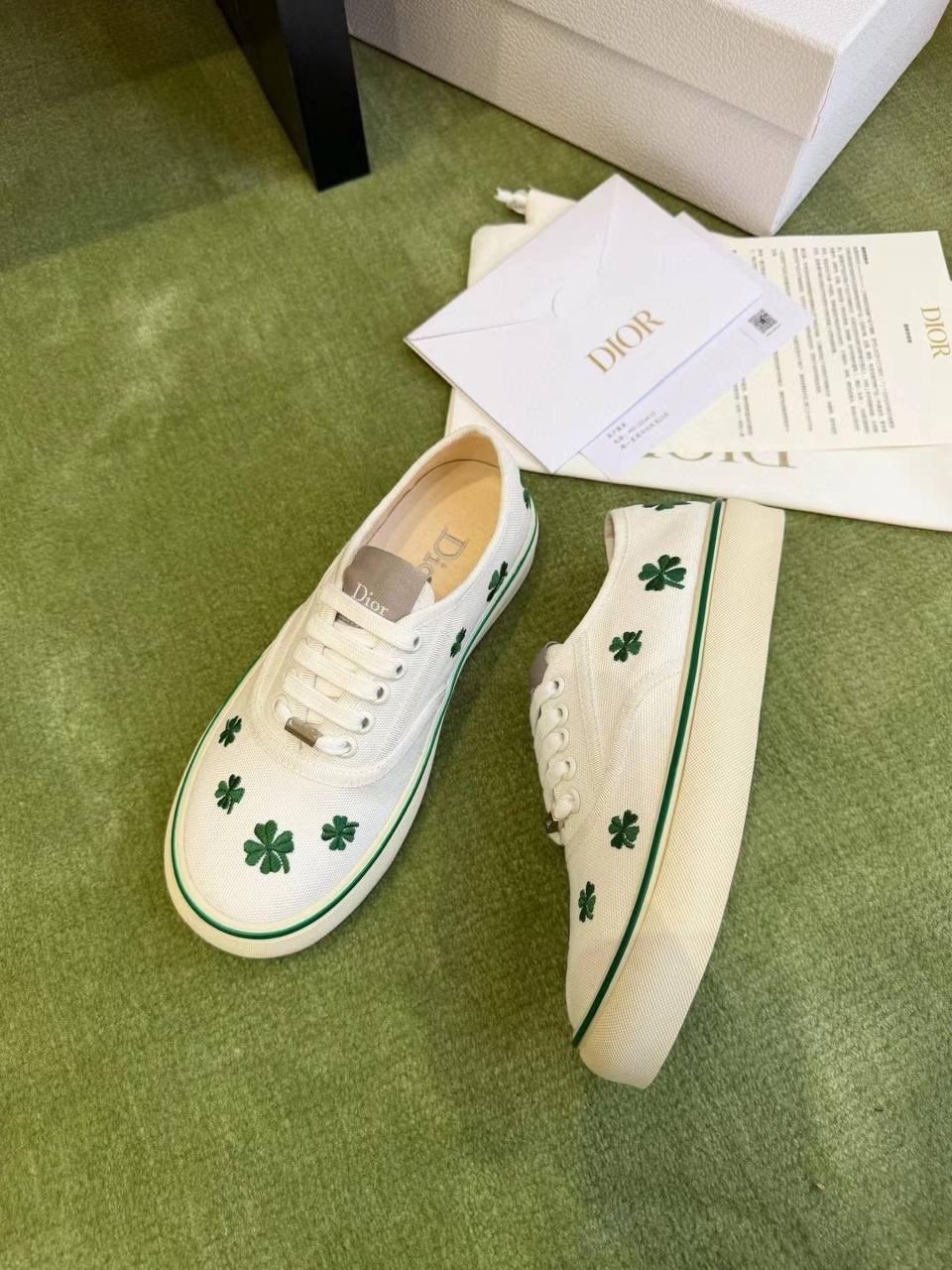 ,кеды dior,кроссовки женские gucci,женские кроссовки,спортивная