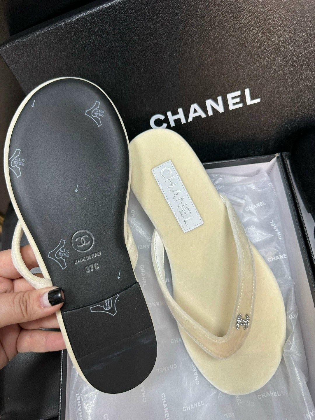 шлепанцы chanel,chanel шлепанцы женские,шлепки шанель,тапочки chanel,