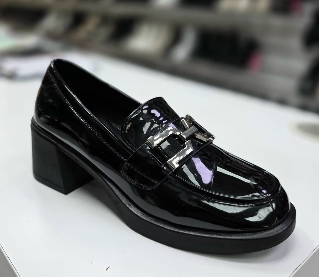 ,лоферы лакированные женские,туфли женские,лоферы лакированные,лоферы женские