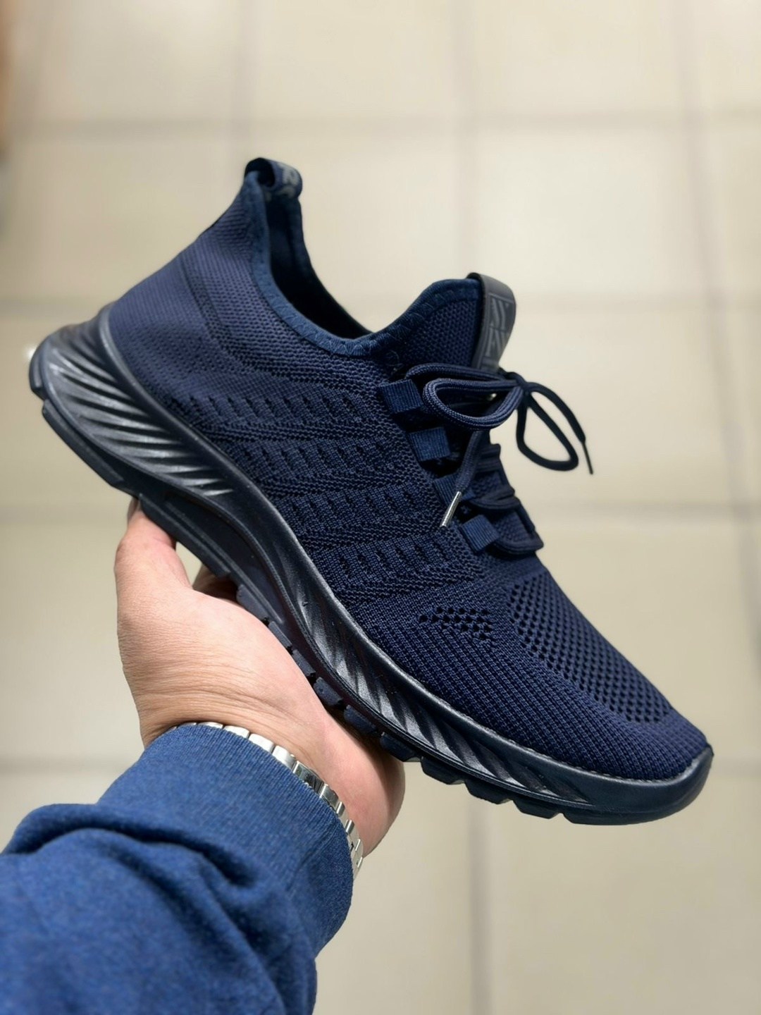 мужские кроссовки,кроссовки,кроссовка мужской,мужская  кроссовки,повседневные кроссовки