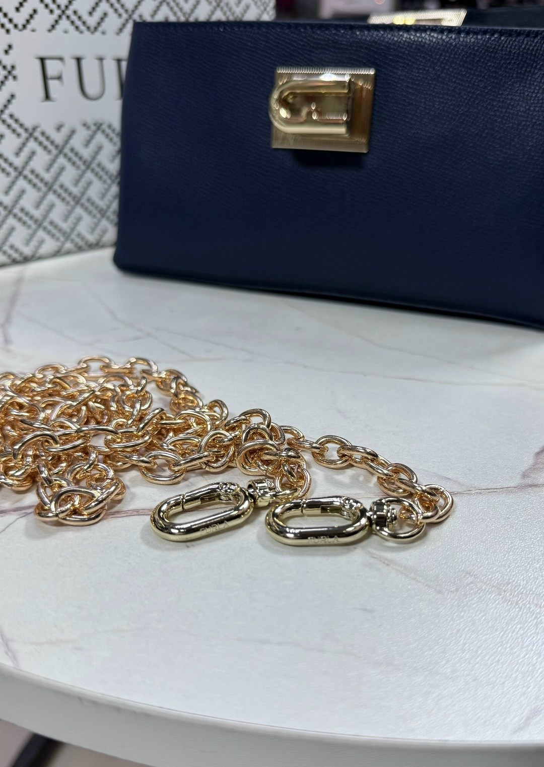 женская сумка furla,сумка furla,сумки фурла,женская сумка на плечо furla из натуральной кожи,брендовые сумочки