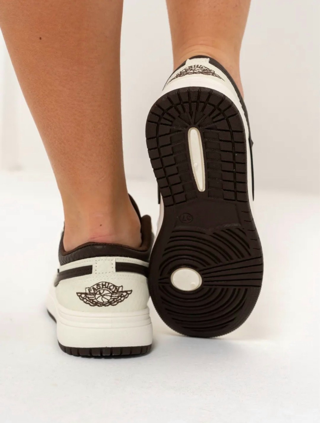 кроссовки,nike air jordan 1 low,кроссовки женскиe,кроссовки найк аир джордан,спортивная