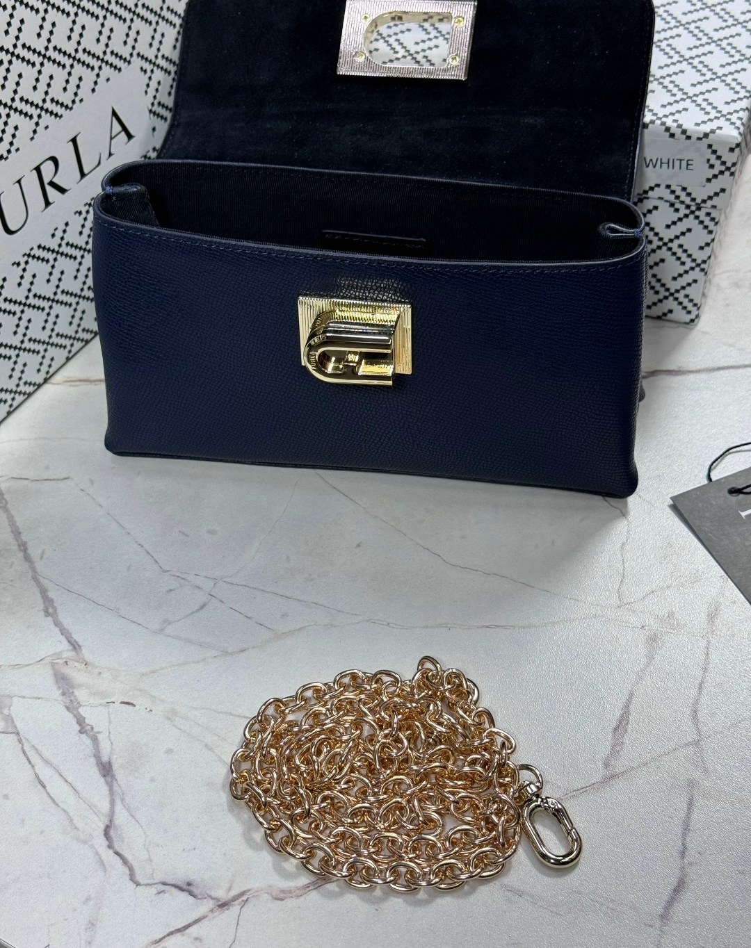 женская сумка furla,сумка furla,сумки фурла,женская сумка на плечо furla из натуральной кожи,брендовые сумочки