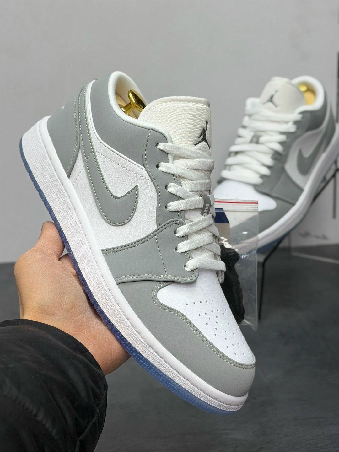 air jordan 1 low wolf grey dc0774-105,nike air jordan 1 low wolf grey,nike air jordan 1 low,кроссовки nike air jordan 1 low wolf grey,кроссовки nike air jordan 1 low