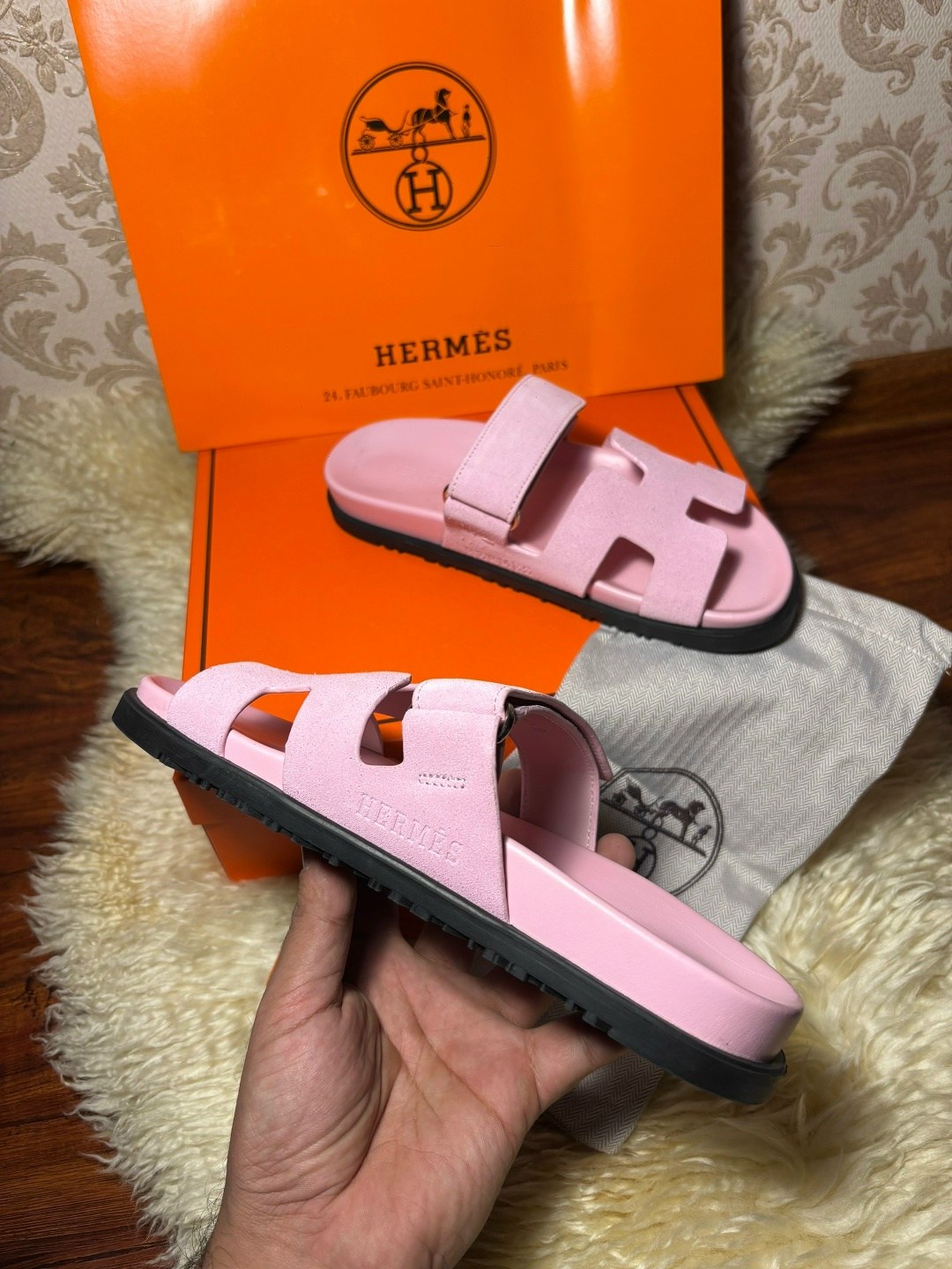 босоножки hermes,hermes шлепанцы,шлепки hermes женские,босоножки женские hermes,тапочки hermes