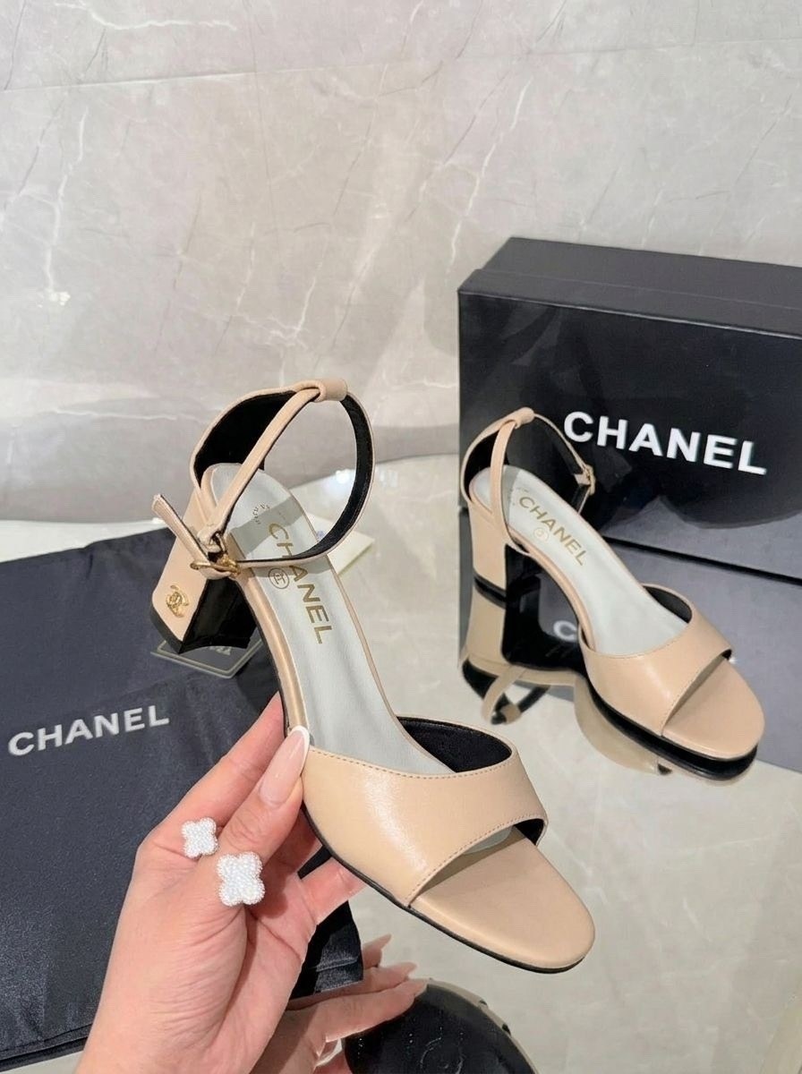 босоножки шанель бежевые,туфли chanel,босоножки chanel,кожаные бежевые босоножки chanel,кожаные бежевые босоножки chanel арт. 3c4n7
