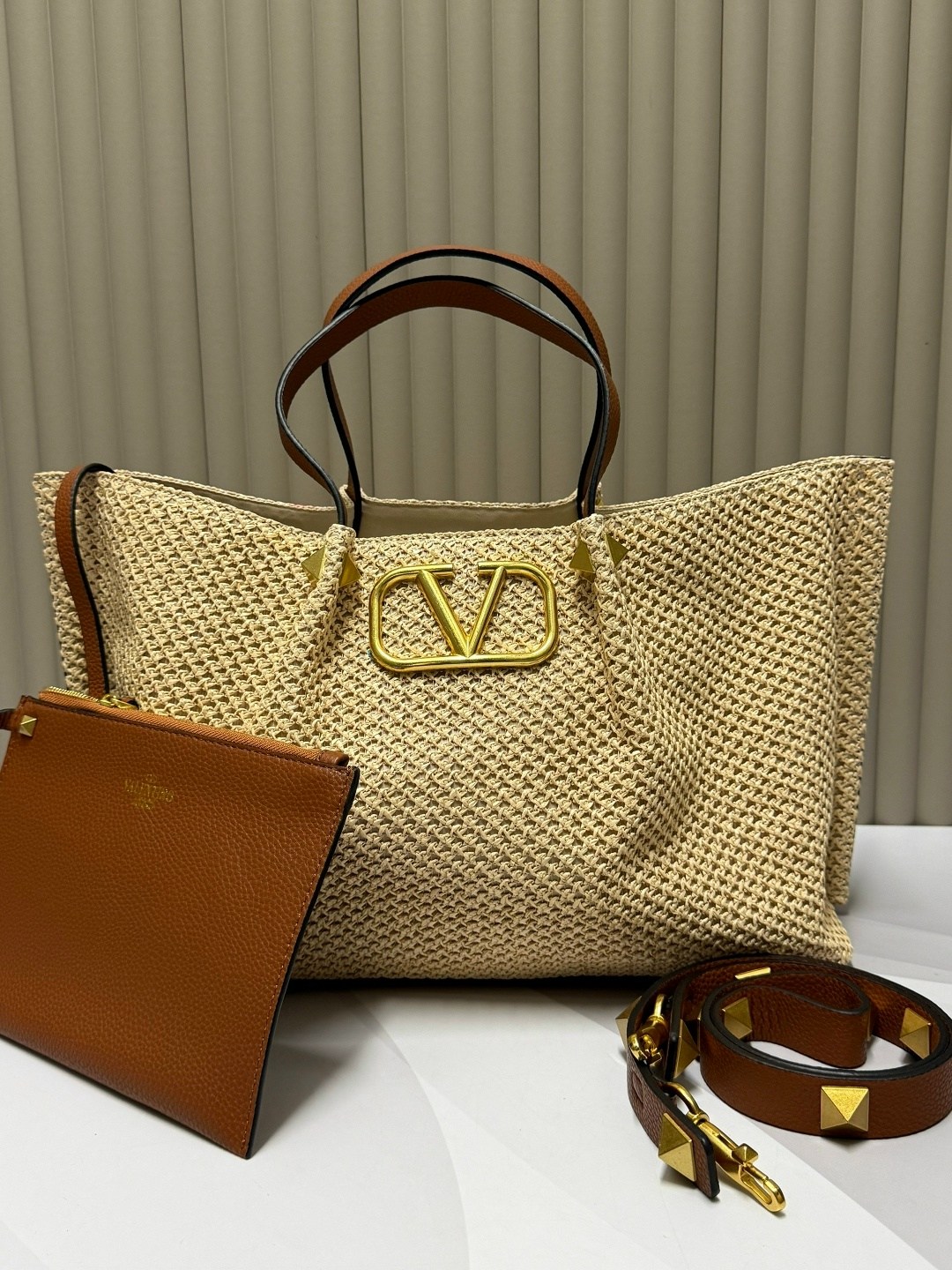 сумка,валентино сумка,сумки valentino,брендовая женская сумка,сумки женская