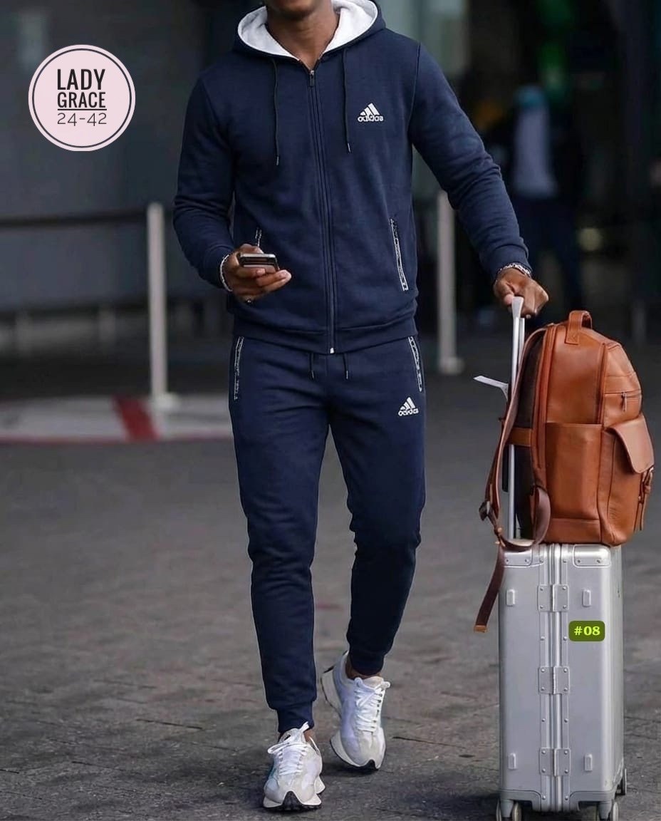 костюм спортивный adidas,мужской теплый спортивный костюм adidas,костюм мужской спортивный,мужские спортивные костюмы ,спортивный костюм