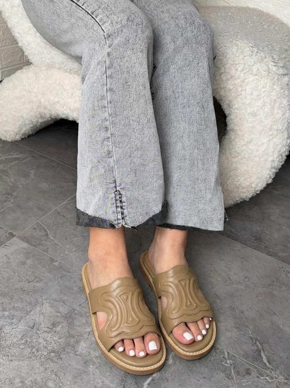 шлепанцы celine,шлепки celine,,женские шлепанцы,шлепки селин