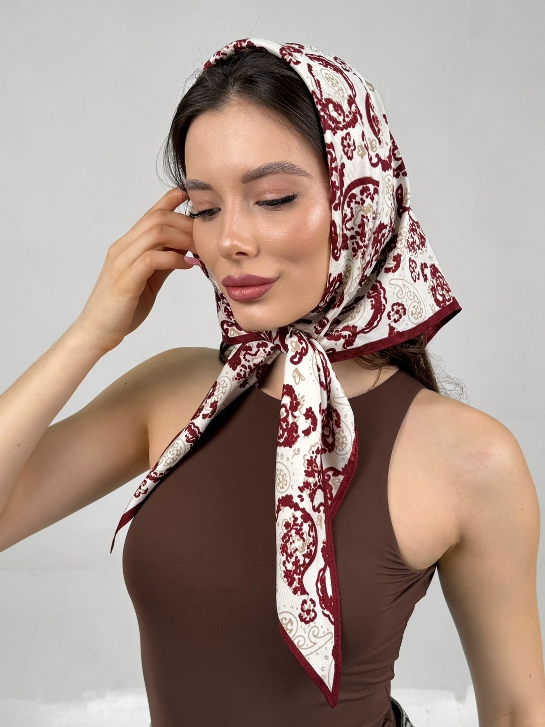 шелковый женский платок,шелковые платки,женские платки,шарфы платки,платок женский шелковый на голову