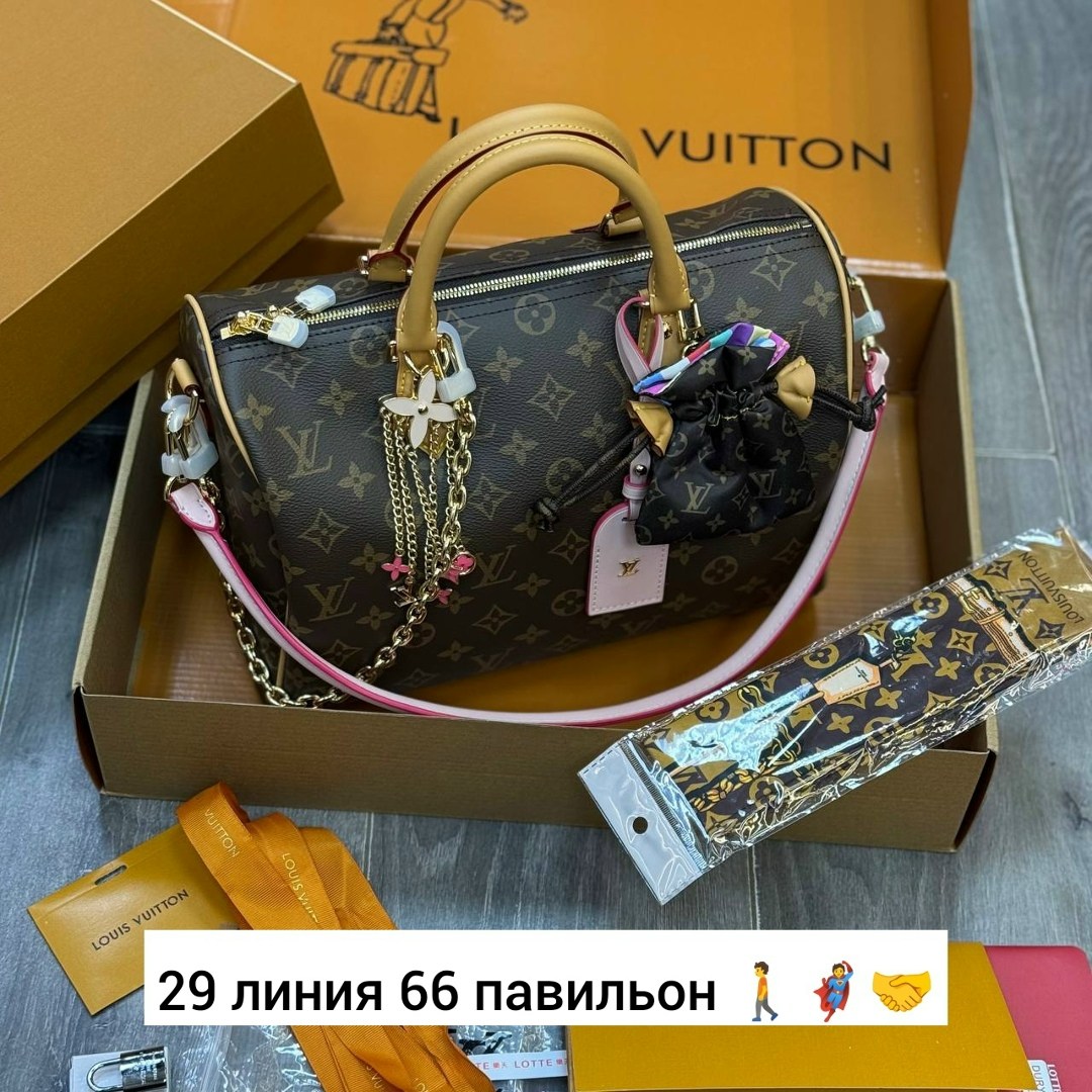 классическая сумка speedy louis vuitton с монограммой,сумка louis vuitton,louis vuitton сумка на плечо,сумка женская louis vuitton,луи виттон сумка