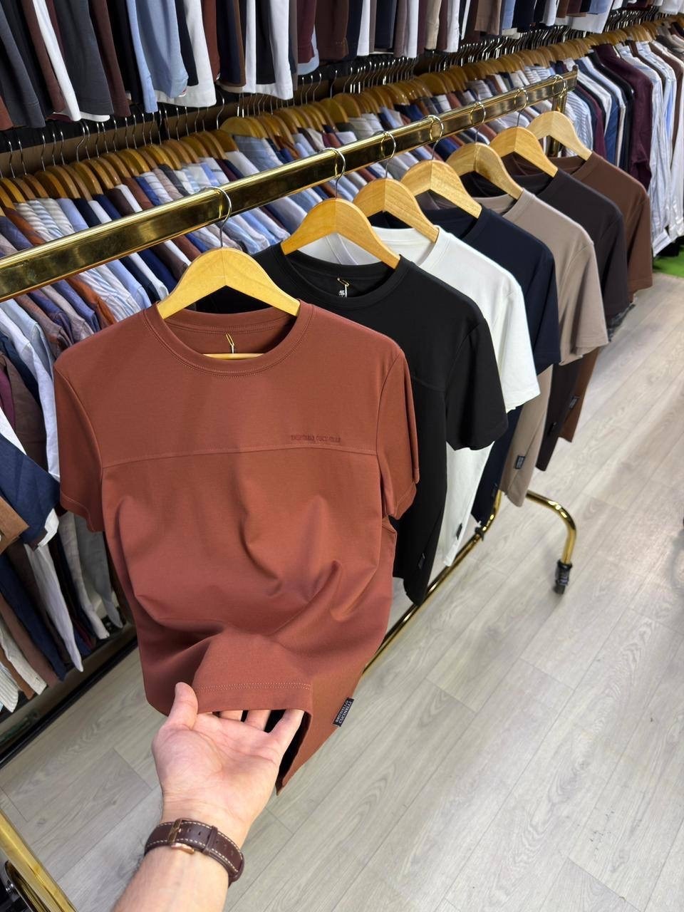 мужские футболки emporio armani,футболки мужские белые,футболки мужские,футболка emporio armani,футболки армани