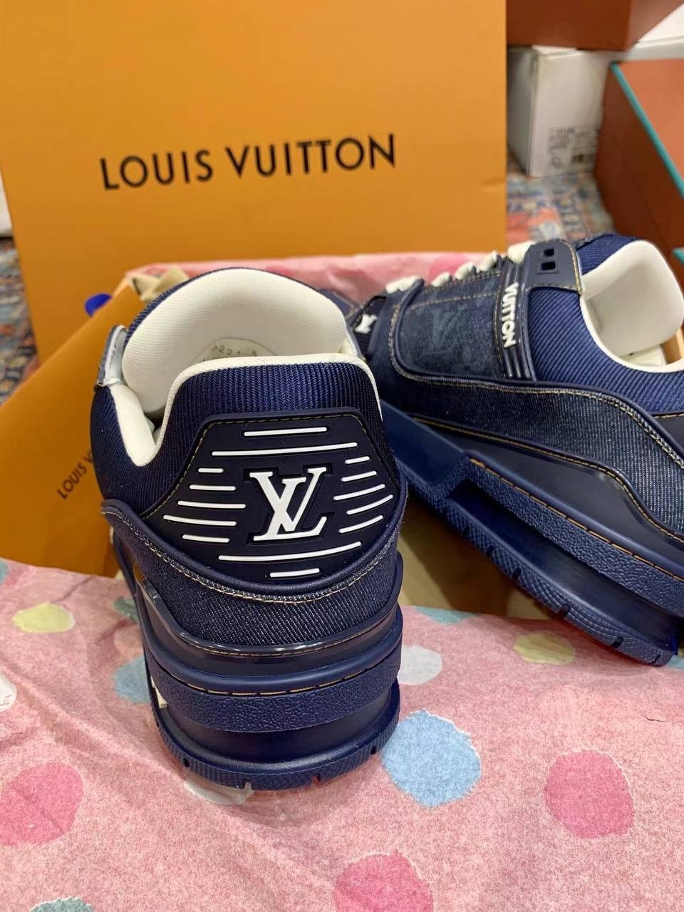 louis vuitton кроссовки,кроссовки louis vuitton trainer,кроссовки louis vuitton кроссовки louis vuitton,lv trainer sneaker blue denim louis vuitton,кроссовки louis vuitton trainer: джинс. синий/белый