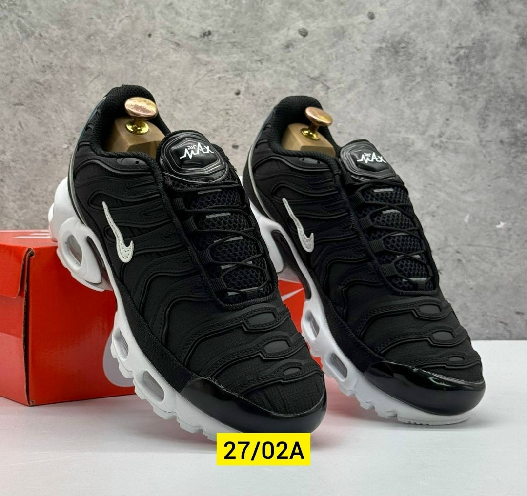 кроссовки nike air max tn plus,кроссовки мужские nike air max tn plus,,nike air max tn plus,кроссовки мужские nike air max tn