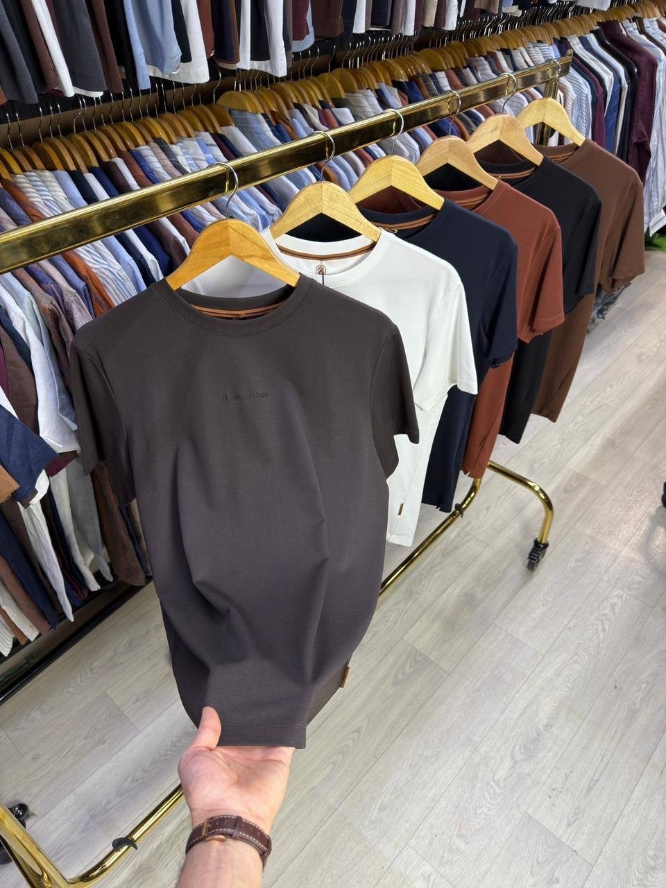 мужские футболки emporio armani,футболки мужские белые,футболки мужские,футболка emporio armani,футболки армани