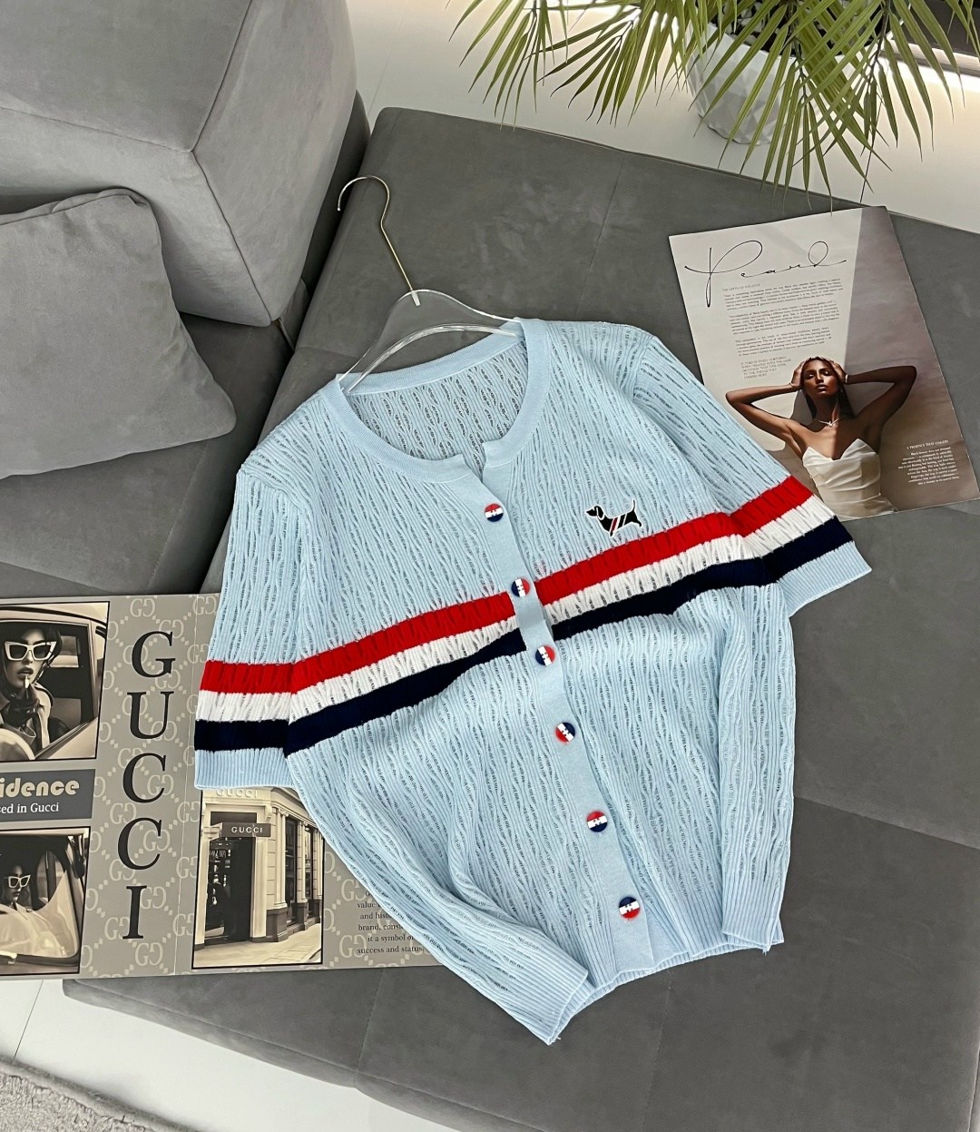 кардиган gucci,кардиган стильный,белый кардиган гуччи,вязаный кардиган,белый кардиган
