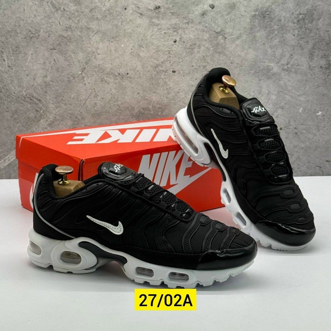 кроссовки nike air max tn plus,кроссовки мужские nike air max tn plus,,nike air max tn plus,кроссовки мужские nike air max tn
