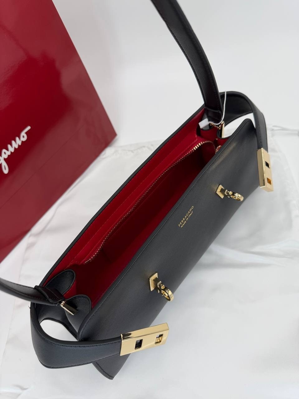 женская сумка fendi,сумка fendi peekaboo,фенди сумка,сумка,fendi сумка
