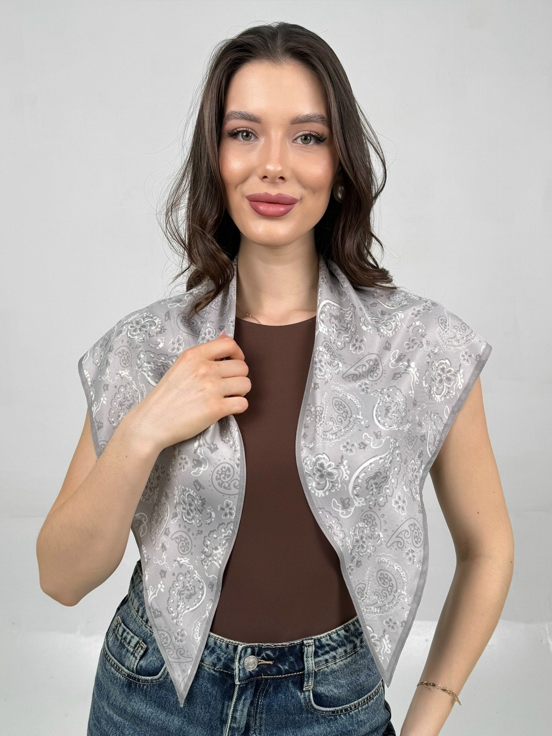 шелковый женский платок,шелковые платки,женские платки,шарфы платки,платок женский шелковый на голову