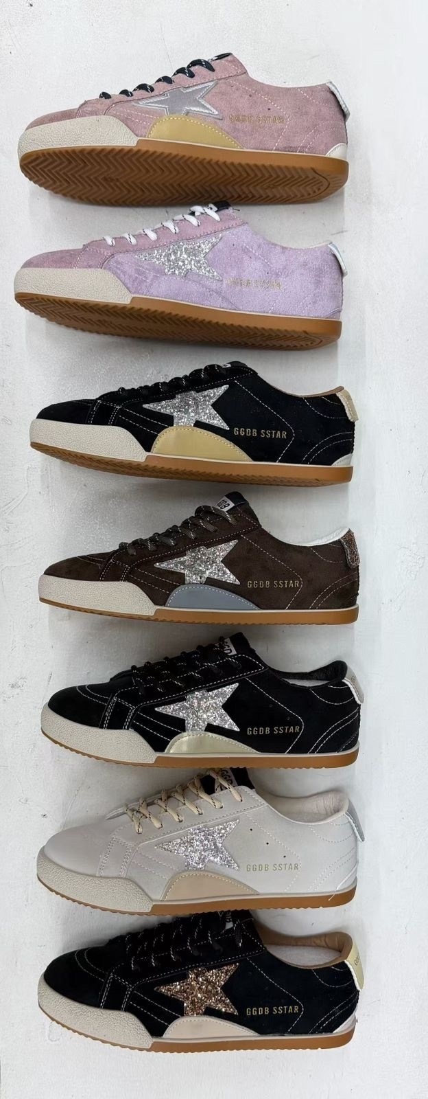 ,golden goose кроссовки,кеды golden goose,golden goose super star,замшевые кроссовки