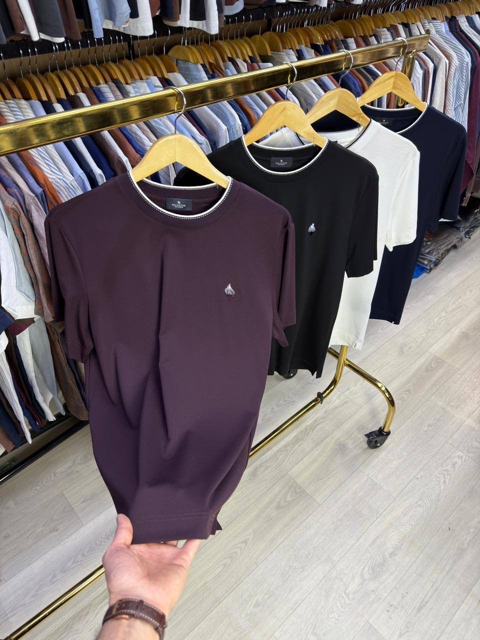 мужские футболки emporio armani,футболки мужские белые,футболки мужские,футболка emporio armani,футболки армани