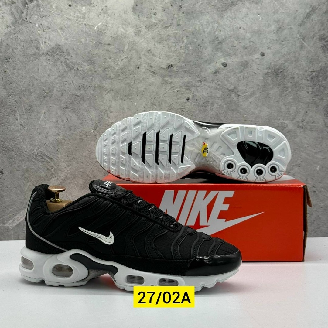 кроссовки nike air max tn plus,кроссовки мужские nike air max tn plus,,nike air max tn plus,кроссовки мужские nike air max tn