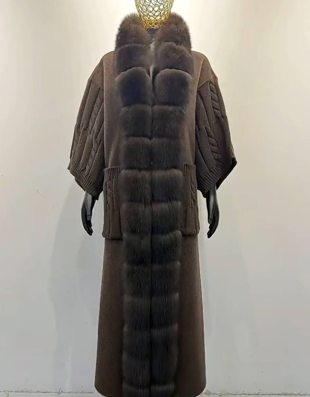 кардиган с мехом финского песца yana kraft brand,кардиган с мехом песца,кардиган с мехом финского песца,кардиган длинный с отделкой натурального меха песца,кардиган с мехом