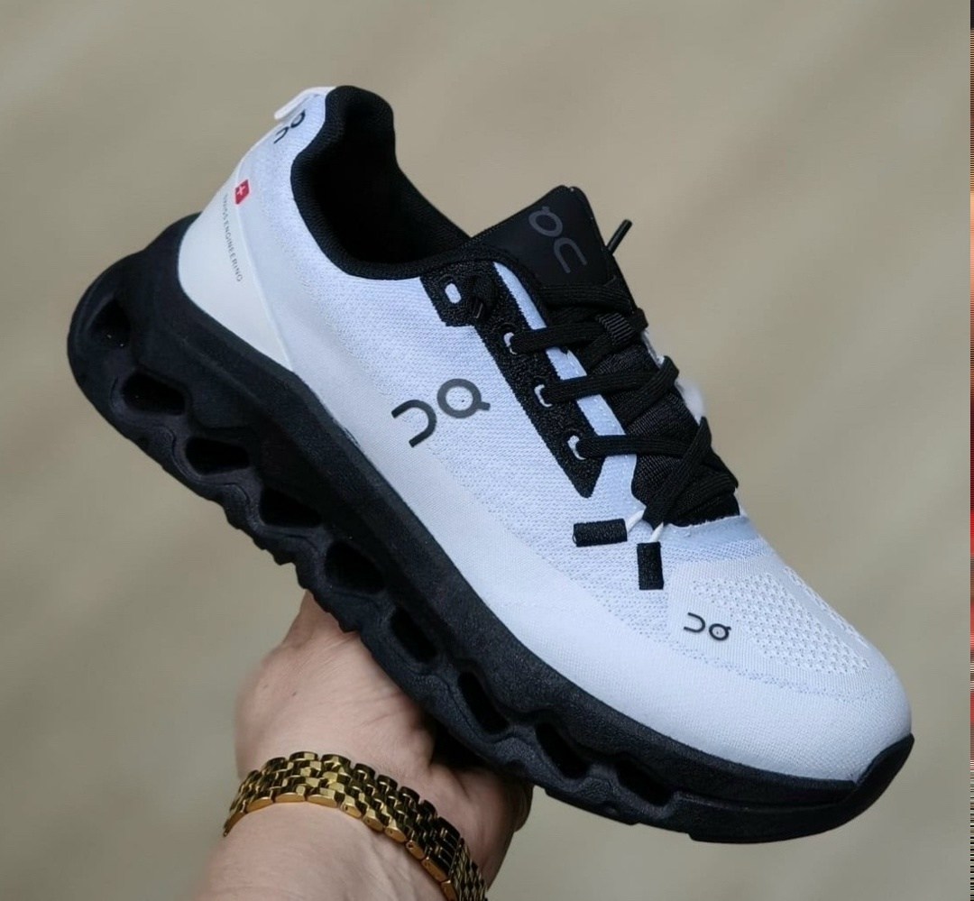 on cloudtilt кроссовки,,кроссовки on cloudtilt черного цвета слоновой кости running,кроссовки,повседневные кроссовки
